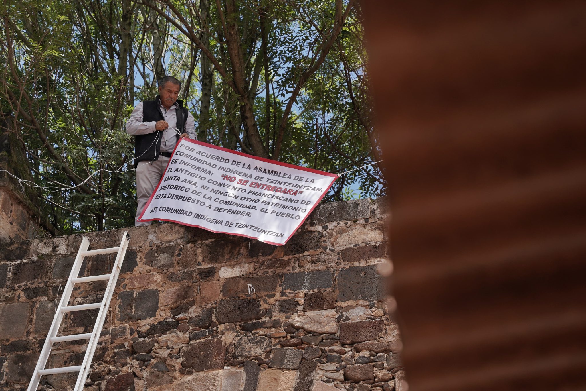 En Pugna, Comunidad De Tzintzuntzan E Iglesia Por Custodia Del 